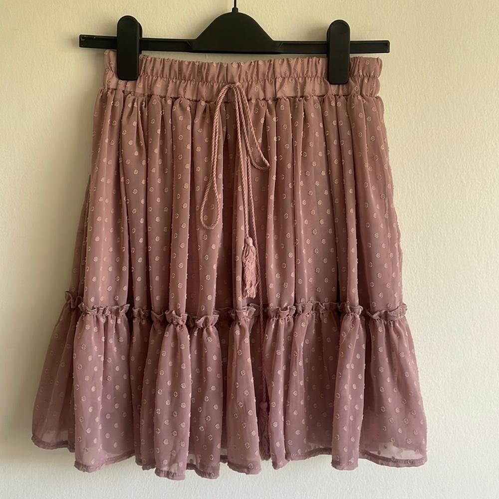Mauve playful skirt